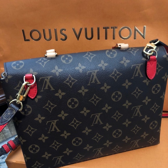 Louis Vuitton handbag - Picture 5 of 8